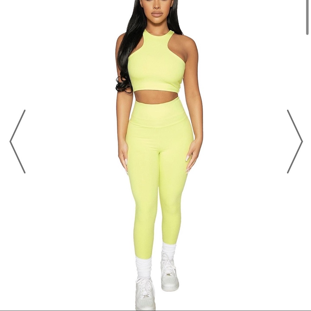 Two piece set